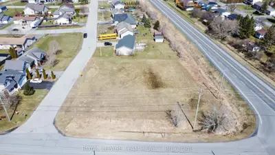 1 Lori Lane, North Dundas, On K0c 1h0