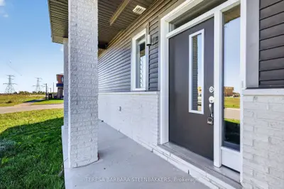 674 E Taliesin Crescent N, Stittsville - Munster - Richmond, On K2s 2w5