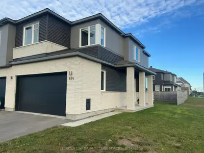 674 E Taliesin Crescent N, Stittsville - Munster - Richmond, On K2s 2w5
