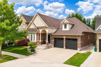 213 Edgewater Crescent, Kitchener, On N2a 4m2
