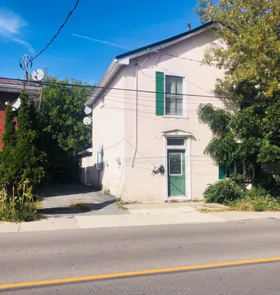 27 Stephen Street, Kingston, On K7k 2c2