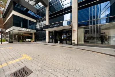 161 Laurier Avenue W 715, Ottawa Centre, On K1p 5j2