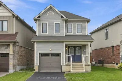 23 Patterson Drive, Haldimand, On N3w 0b8