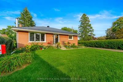 11 Fairmont Place, Brockville, On K6v 3g4
