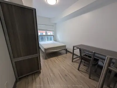 258a Sunview Street E 1718, Waterloo, On N2l 3v9