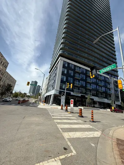 30 Francis Street S 405, Kitchener, On N2g 0h1