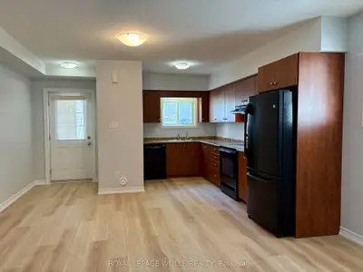 50 Howe Drive 8c, Kitchener, On N2e 0a3