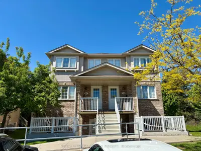 50 Howe Drive 8c, Kitchener, On N2e 0a3