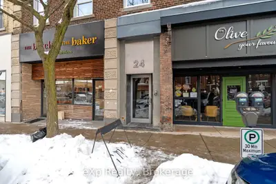 24 Wellington Street 5, Stratford, On N5a 2l2