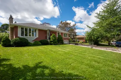 302 Arrowhead Place, Kingston, On K7m 3l3