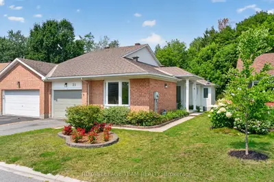 35 BILLINGHAM Crescent, Kanata, ON K2K 2T7