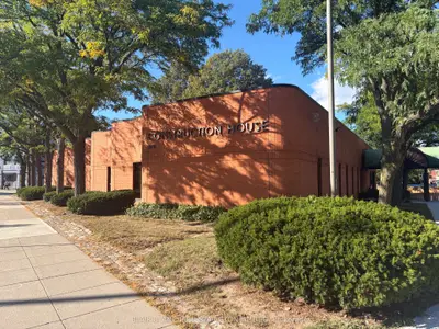 370 York Boulevard Suite 101/103, Hamilton, On L8r 3l1