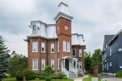 116 King Street 5, Quinte West, On K8v 3w3