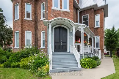 116 King Street 5, Quinte West, On K8v 3w3