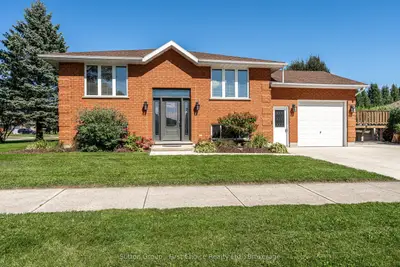 67 Napier Street, West Perth, On N0k 1n0