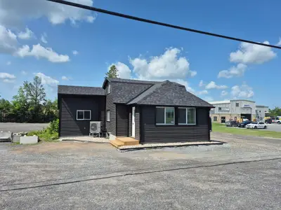 2775 Carp Road, Carp - Huntley Ward, On K0a 1l0