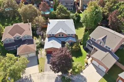 28 Hurlbut Place, Cambridge, On N1t 1l6