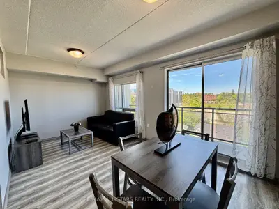 275 Larch Street 507, Waterloo, On N2l 3r2