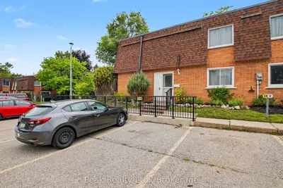 120 Country Club Drive 58, Guelph, On N1e 3k7