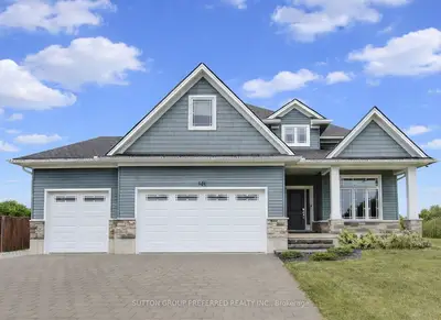 551 Scenic Court, Warwick, On N0m 2s0
