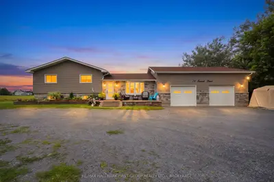 19 Sunset Lane, Kingston, On K7l 4v3