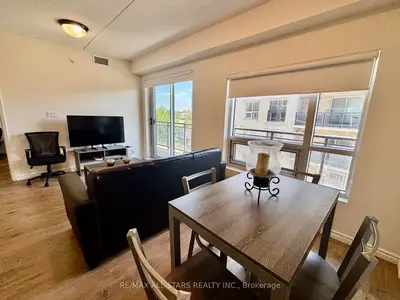 275 Larch Street 307, Waterloo, On N2l 3r2