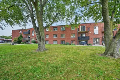452 Carlton Street S 37, St. Catharines, On L2m 4x1
