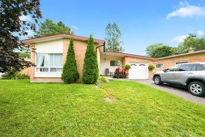80 Frontenac Crescent, Deep River, On K0j 1p0