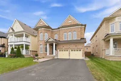 15 Fox Grape Road, Thorold, On L2v 5g5