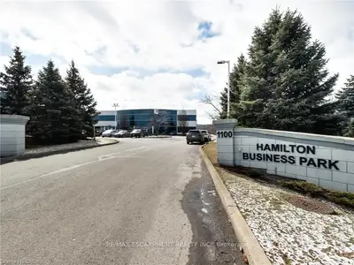 1100 South Service Road 109a, Hamilton, On L8e 0c5