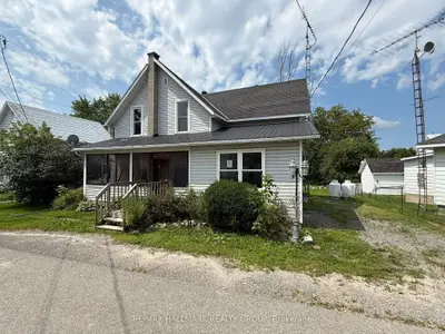12 Circle Drive S, Rideau Lakes, On K0g 1e0