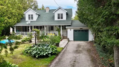 8 Brock Street, Northern Bruce Peninsula, On N0h 2r0