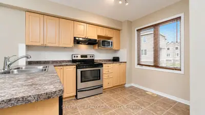 231 KENNEVALE Drive, Barrhaven, ON K2J 0C3