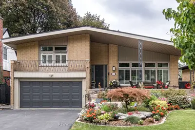 54 Inverness Avenue W, Hamilton, On L9c 1a4