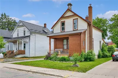 43 Henry Street, Kitchener, On N2g 1p4