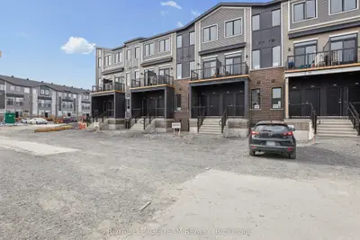 808 Utopie Private, Orleans - Convent Glen And Area, On K1w 0y4