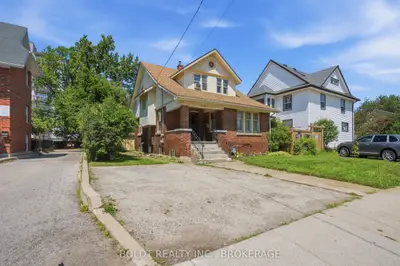 4497 Morrison Street, Niagara Falls, On L2e 2b6