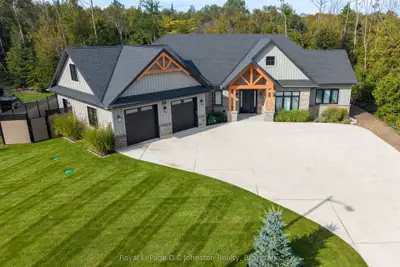 28 Lakeside Woods Crescent, Saugeen Shores, On N0h 2c6