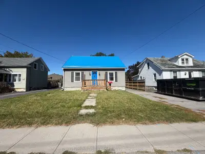 22 Parker Street, Belleville, On K8p 1c8