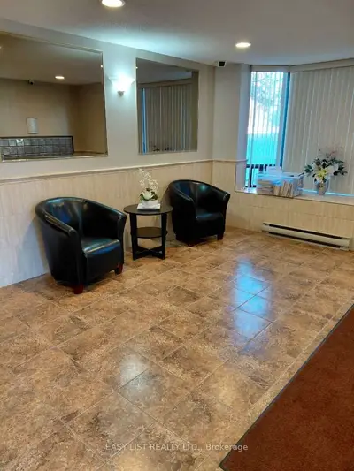 75 Huxley Street 205, London South, On N6j 4w7
