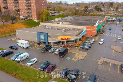 130 Cedar Street 52b, Cambridge, On N1s 1w4