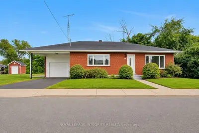 2170 Lajoie Street, Alfred And Plantagenet, On K0b 1j0