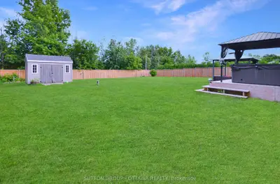 588 Russell Road, Clarence-rockland, On K0a 2a0