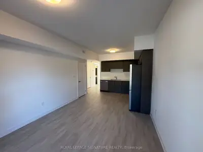 42 Lowes Road W 28, Guelph, On N1g 4x2