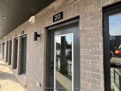 42 Lowes Road W 20, Guelph, On N1g 4x2