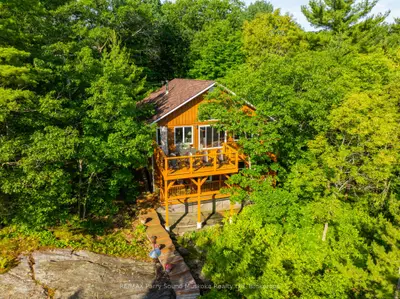 48 Fred Dubie Road E, Carling, On P0g 1g0
