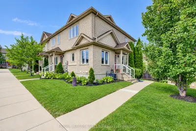 10 Foxglove Crescent 40, Kitchener, On N2e 0e1