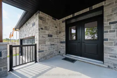 105 Haylock Avenue, Centre Wellington, On N0b 1s0