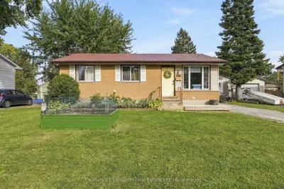 706 Willis Street, Kingston, On K7m 6h3