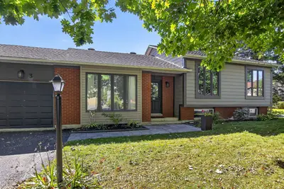 3 Pommel Crescent, Kanata, On K2m 1a3